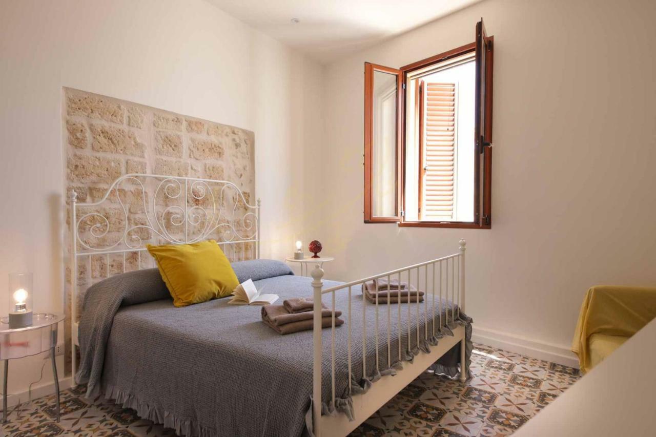 モノーポリIdeapulia - Casa Sanpaアパートメント エクステリア 写真