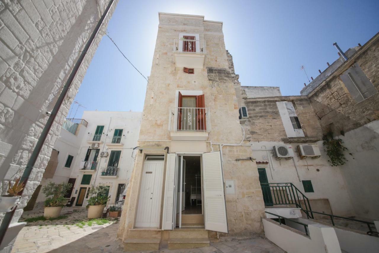 モノーポリIdeapulia - Casa Sanpaアパートメント エクステリア 写真